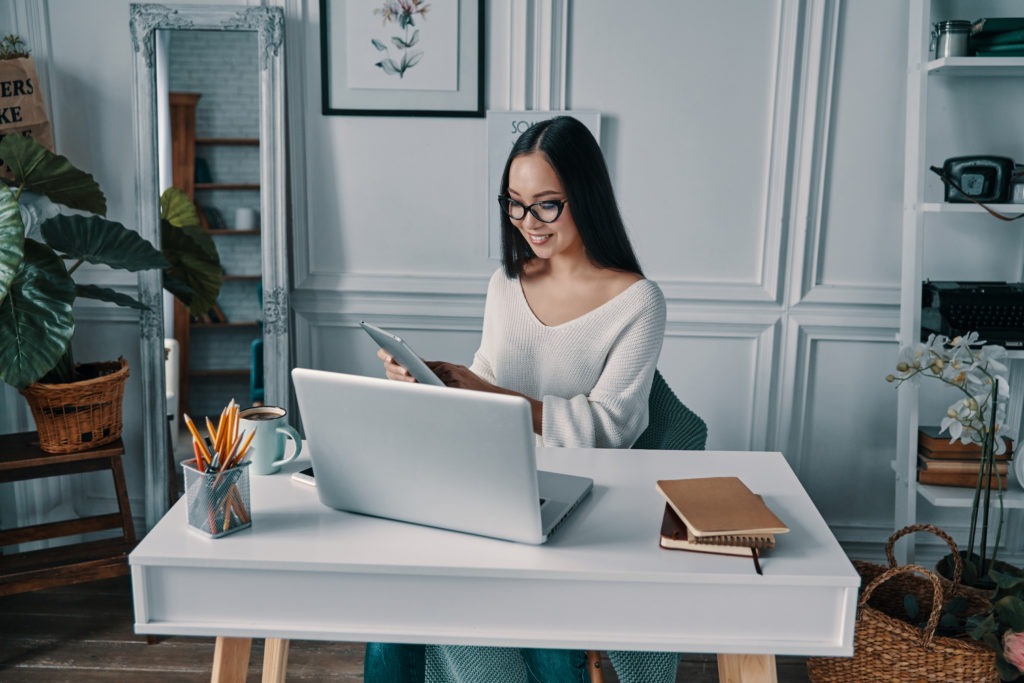 woman working in her home office