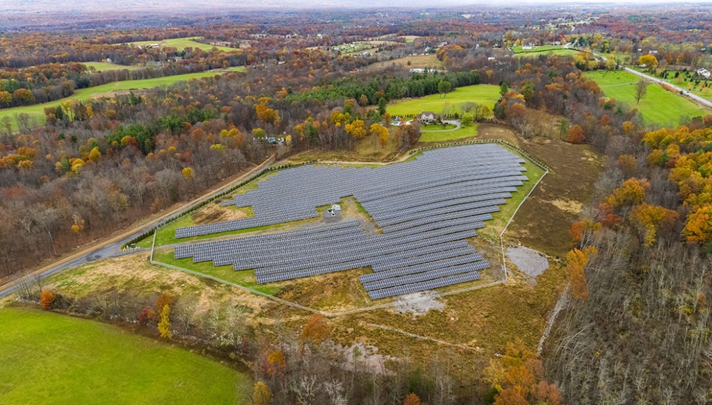 bird's eye of Crans Mill solar farm in New York